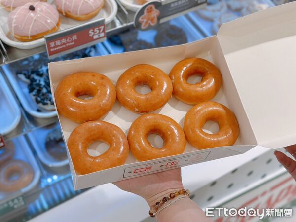 ▲▼Krispy Kreme &times; Peanuts&trade; 聯名。（圖／記者蕭筠攝）