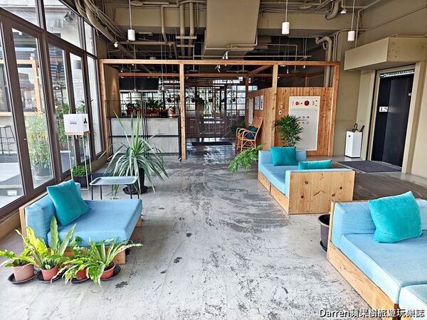 ▲▼台中住宿推薦「誠星青年旅館」近勤美誠品，不到千元，高CP值台中背包客棧平價旅館。（圖／部落客Darren提供）