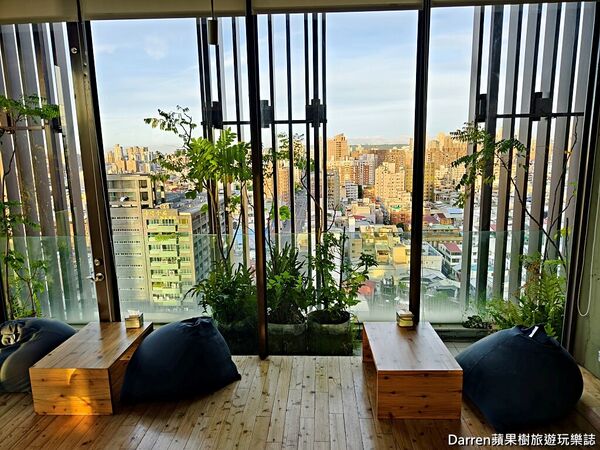 ▲▼台中住宿推薦「誠星青年旅館」近勤美誠品，不到千元，高CP值台中背包客棧平價旅館。（圖／部落客Darren提供）