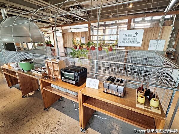 ▲▼台中住宿推薦「誠星青年旅館」近勤美誠品，不到千元，高CP值台中背包客棧平價旅館。（圖／部落客Darren提供）