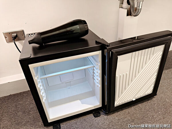 ▲▼台中住宿推薦「誠星青年旅館」近勤美誠品，不到千元，高CP值台中背包客棧平價旅館。（圖／部落客Darren提供）