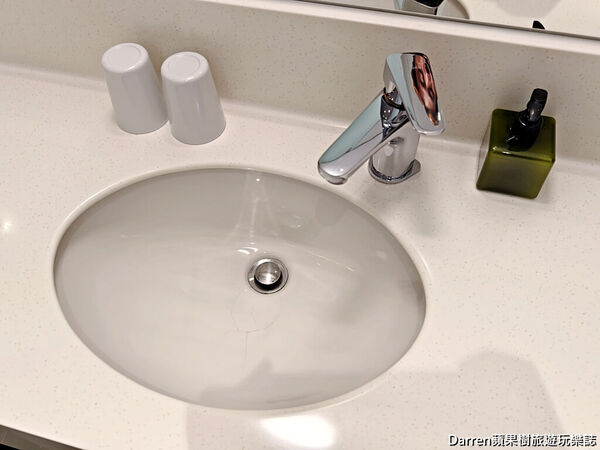 ▲▼台中住宿推薦「誠星青年旅館」近勤美誠品，不到千元，高CP值台中背包客棧平價旅館。（圖／部落客Darren提供）