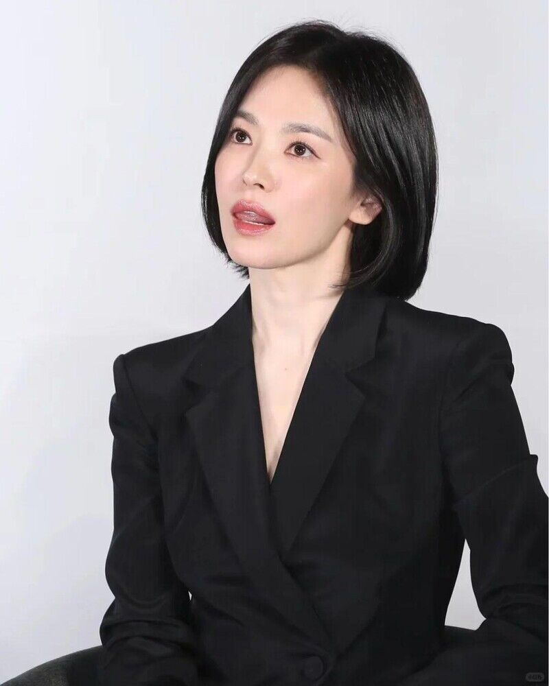 宋慧喬妝前靠「這招」秒小臉，超簡單溫差美容法，拯救晨間水腫！