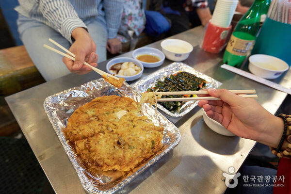 ▲▼南韓首爾廣藏市場。（圖／取自韓國觀光公社）