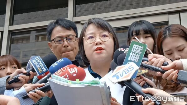 ▲▼黃子佼藏兒少性影像案，被害人委任律師楊佳陵律師。（圖／記者吳銘峯攝）