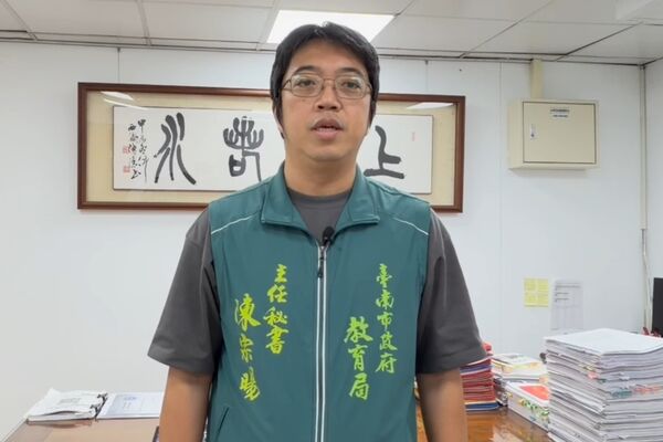 ▲台南永康區某課知名連鎖安親班驚爆不當管教，家長控訴6歲兒子遭女師肘擊心窩，並驗傷報案。（圖／民眾提供，下同）