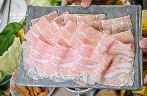 ▲▼似錦涮太平店。（圖／部落客NINI AND BLUE 玩樂食記授權提供）