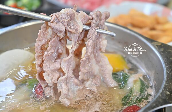 ▲▼似錦涮太平店。（圖／部落客NINI AND BLUE 玩樂食記授權提供）