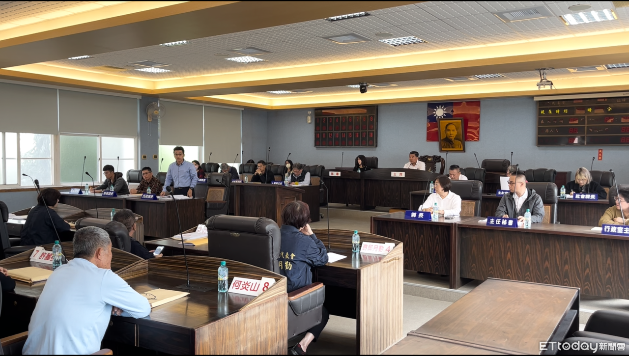 嘉義民雄發放2000元紓困金 重陽敬老禮金也加碼至千元