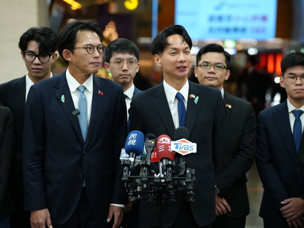 中美對抗仍尋求對話　黃國昌：兩岸有衝突但該合作就要合作