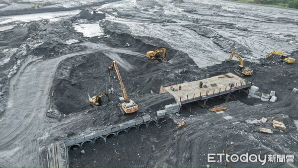 ▲鋼便橋空拍照。（圖／公路局提供，下同）