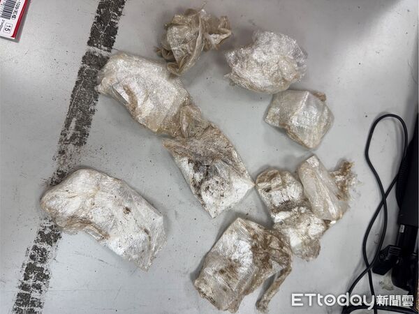 ▲▼毒蜂蜜,毒郵票。（圖／刑事局中打提供）