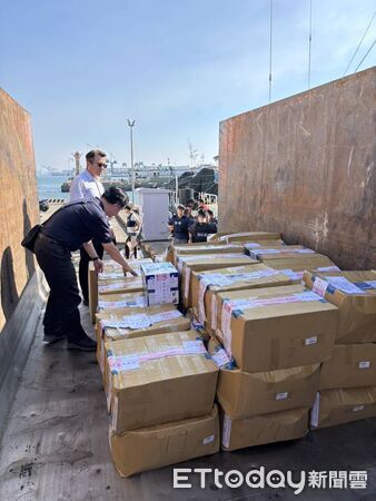 ▲▼雄檢毒品             。（圖／記者陳宏瑞翻攝）