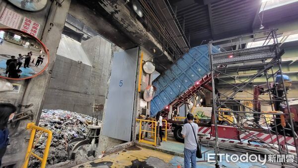 ▲▼雄檢毒品             。（圖／記者陳宏瑞翻攝）