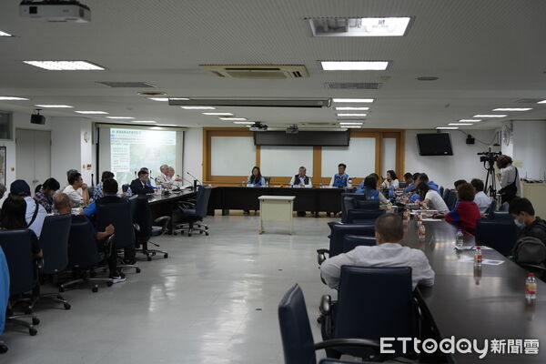 ▲中央地方開會，啟動貓羅溪大規模治理規劃。（圖／南投市公所提供，下同）