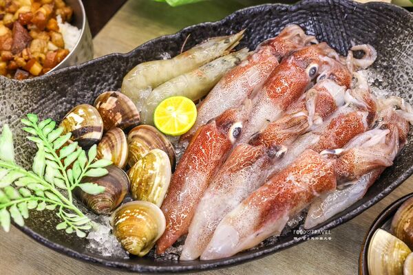 ▲▼啵仔旬鍋物蘆洲店。（圖／部落客陳小可的吃喝玩樂授權提供）