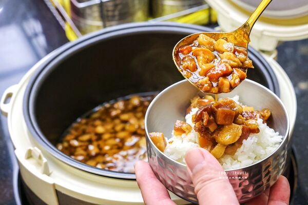 ▲▼啵仔旬鍋物蘆洲店。（圖／部落客陳小可的吃喝玩樂授權提供）