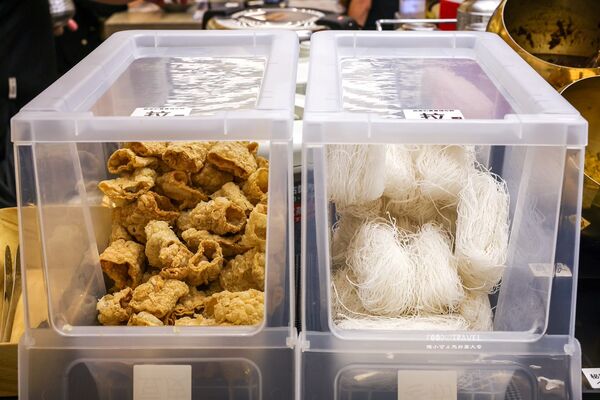 ▲▼啵仔旬鍋物蘆洲店。（圖／部落客陳小可的吃喝玩樂授權提供）