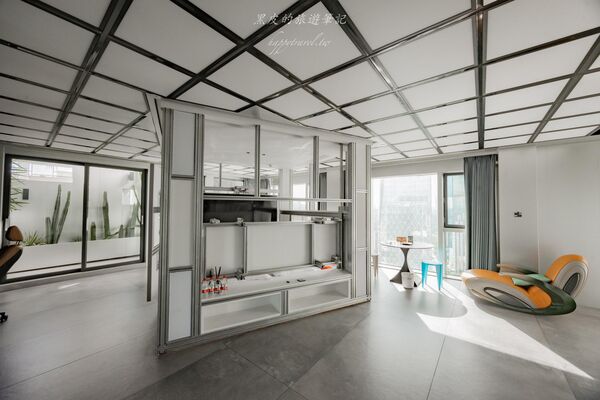 ▲▼天台一號Skyline設計民宿。（圖／部落客黑皮的旅遊筆記授權提供）