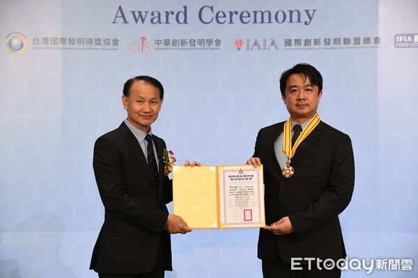 ▲▼  吳鳳科技大學消防系黃奕豪副教授榮獲2025年國際傑出發明家學術國光獎章   。（圖／吳鳳大學提供）