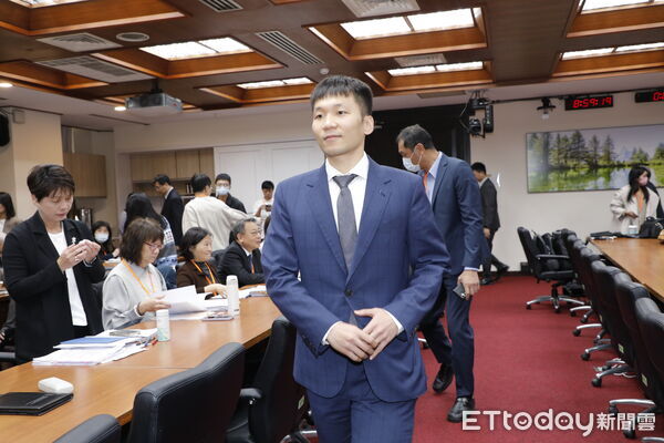 ▲▼運動部首任部長李洋26日首度赴立院文化教育委員會進行業務報告，並接受立委質詢。（圖／記者湯興漢攝）