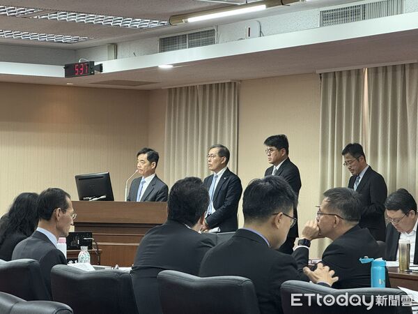 ▲▼立法院交通委員會今討論鐵路法修法。（圖／記者李姿慧攝）