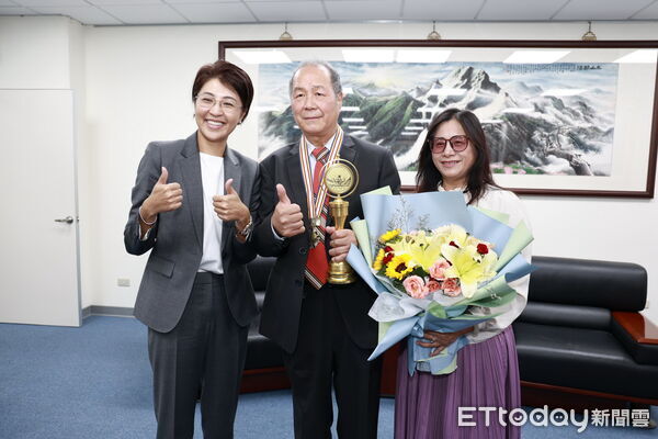 ▲終身致力偏鄉醫療，南投3位醫師榮獲第35屆醫療奉獻獎。（圖／南投縣政府提供）