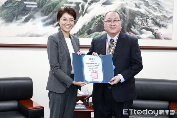 ▲終身致力偏鄉醫療，南投3位醫師榮獲第35屆醫療奉獻獎。（圖／南投縣政府提供）