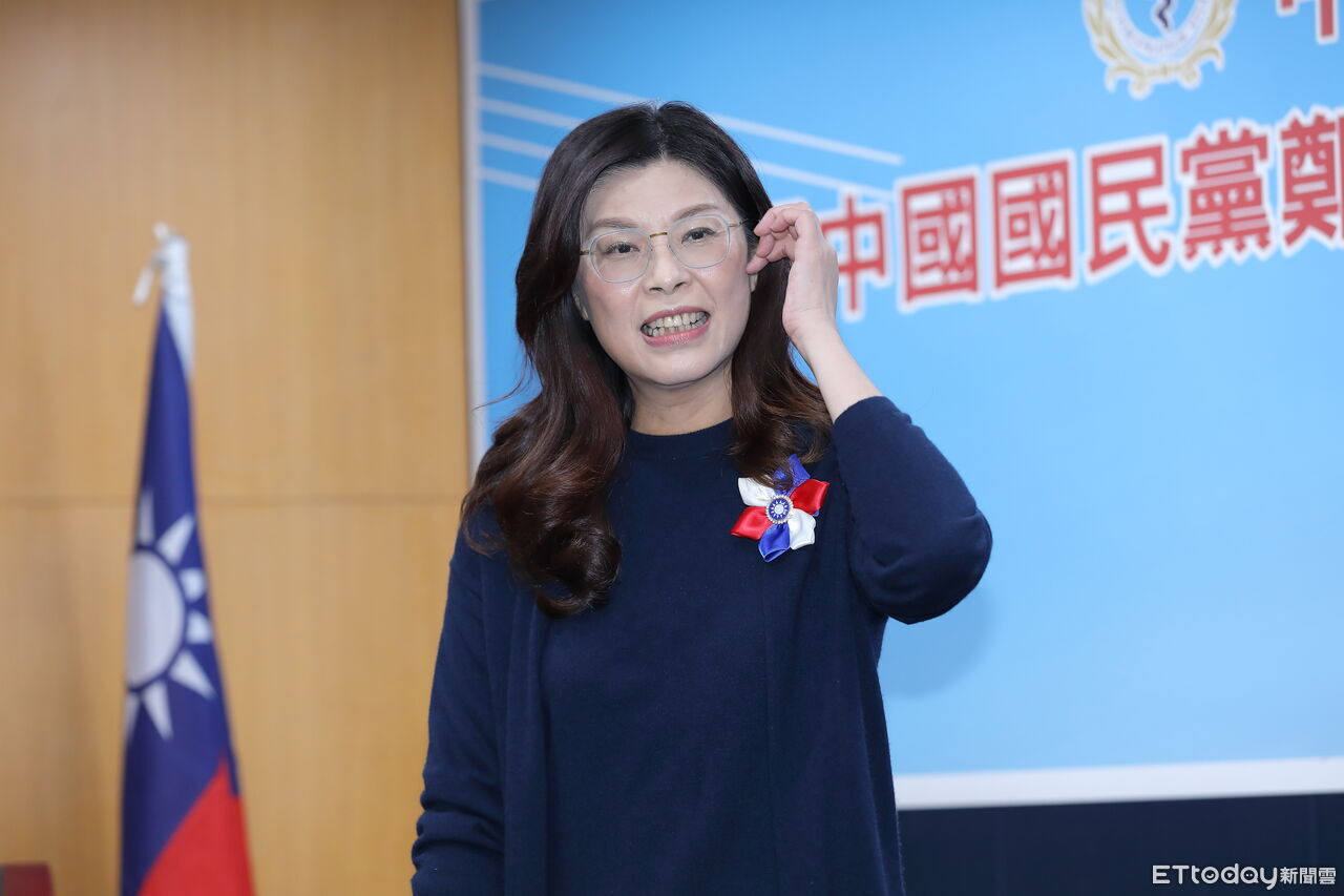 秋鬥團體嗆賴「軍購越多死越快」 鄭麗文:台若淪戰場都是空談