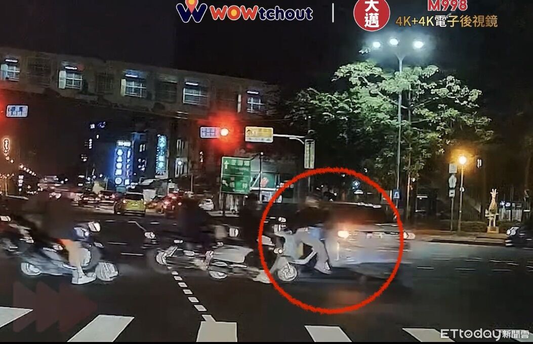 高雄女駕駛闖紅燈!害女騎士撞上慘摔 網嘆:綠燈別衝第一