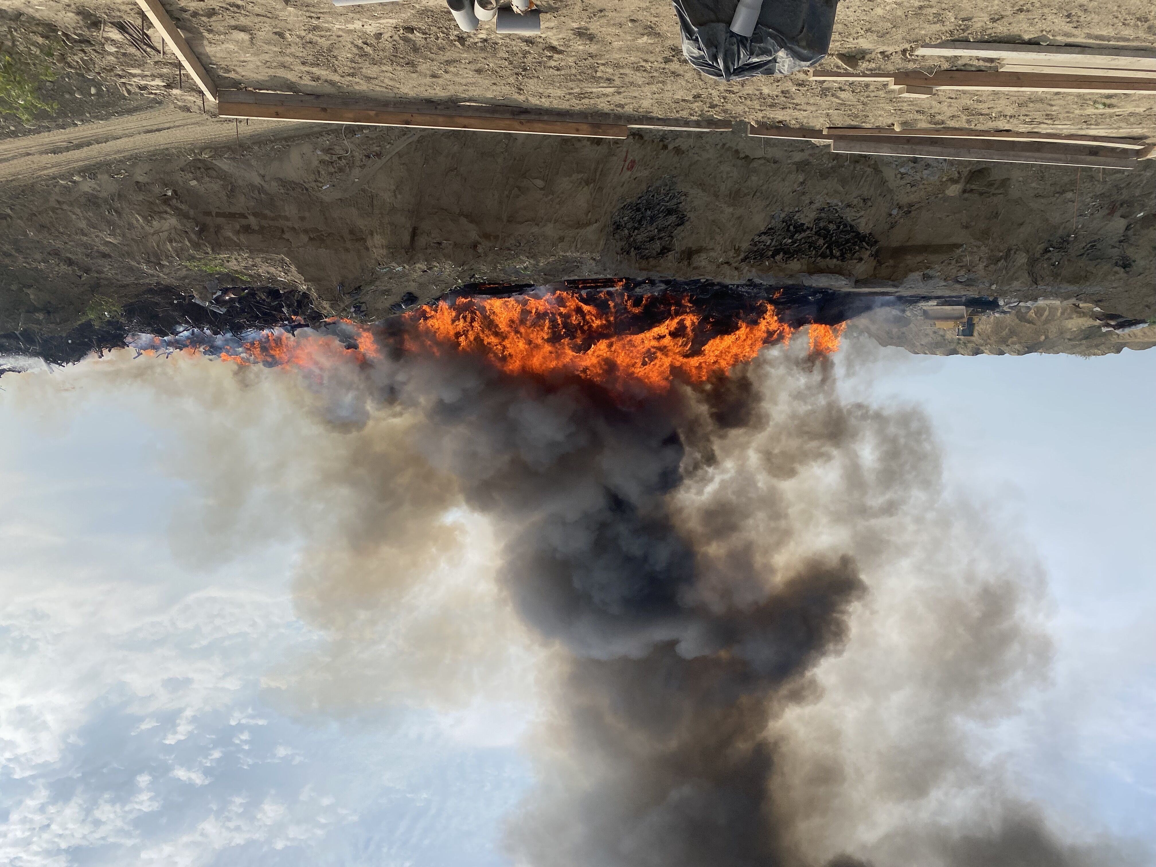 ▲▼嘉義市湖子內重劃區火警。（圖／記者翁伊森翻攝）