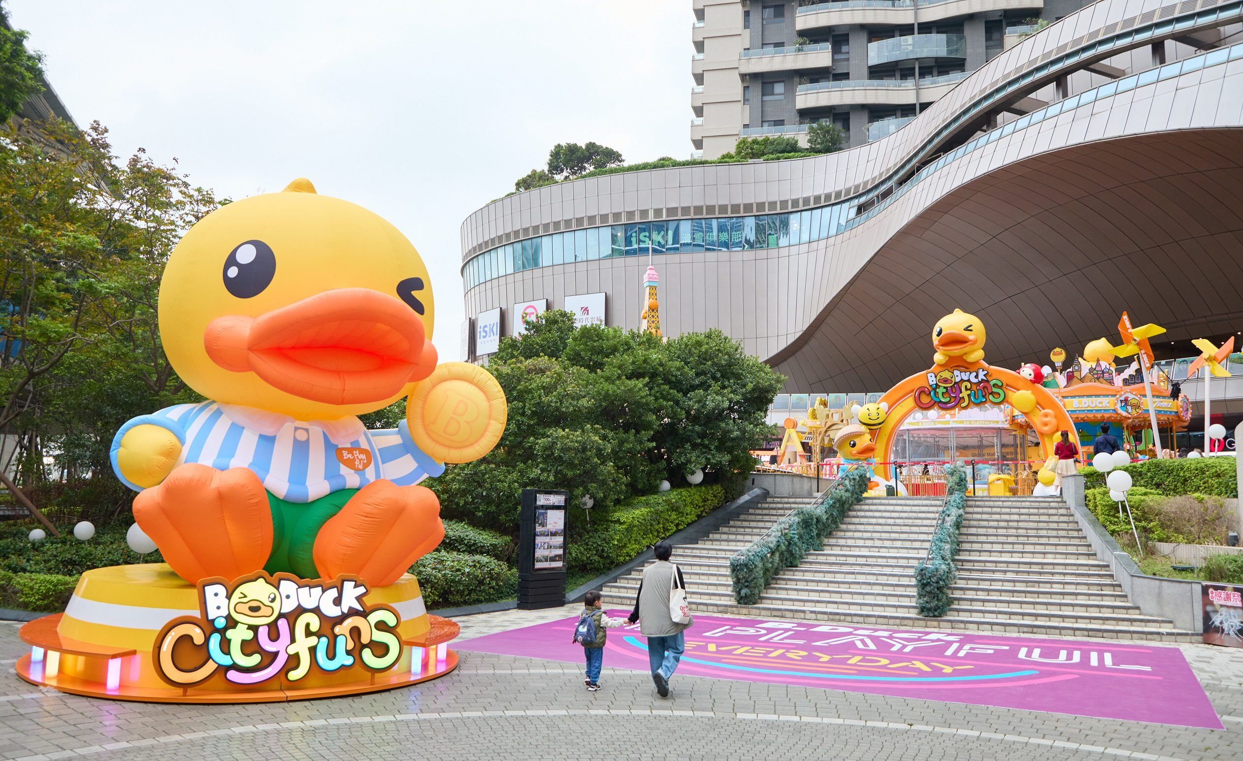 全台首發Global Mall桃園A19造300坪「B.Duck城市樂園」（圖／環球購物中心提供）