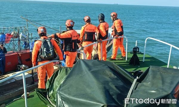 ▲▼海巡科技輔勤奏效  取締違規500具章魚籠。（圖／記者鄭逢時翻攝）