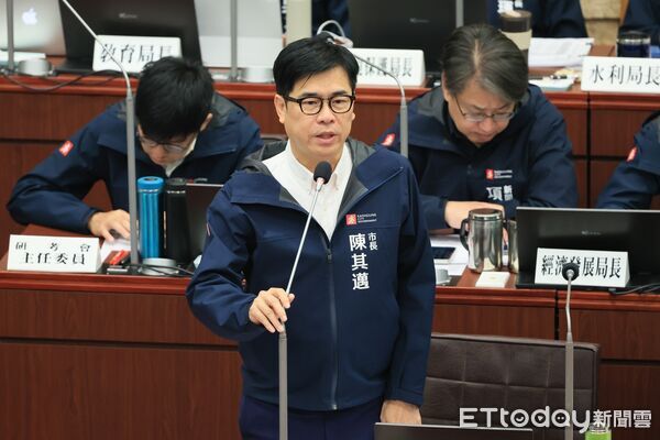 ▲▼ 高雄新生兒雪崩式下跌「少了5千人」　陳其邁研議提高婚育宅比例。（圖／記者賴文萱翻攝）