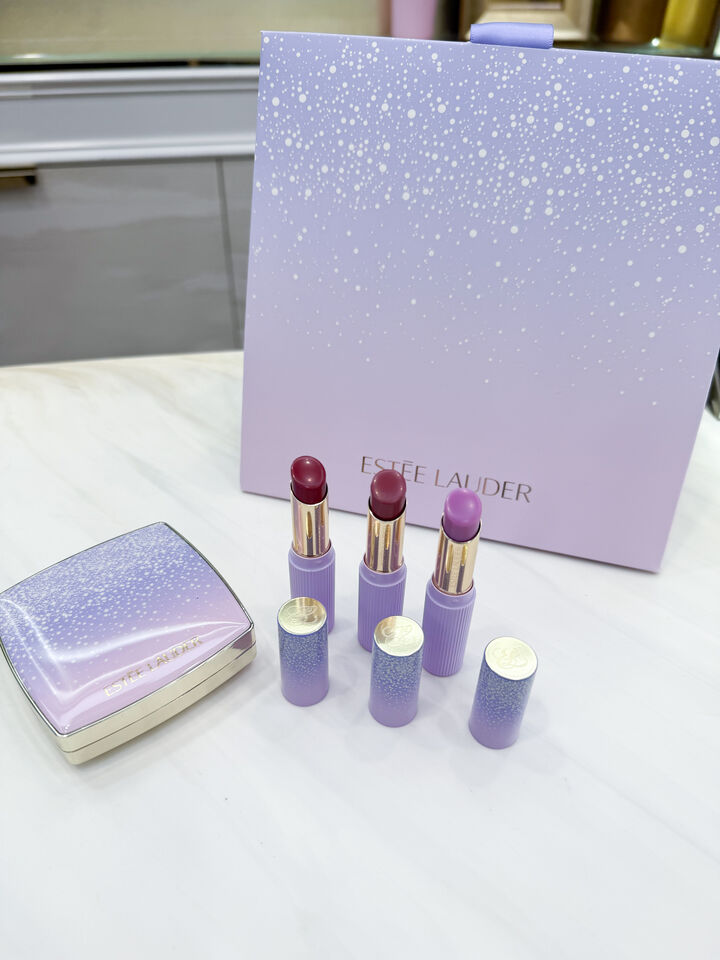 OSAJI,雅詩蘭黛,潤唇膏,彩妝,限量。（圖／記者李薇攝、品牌提供）