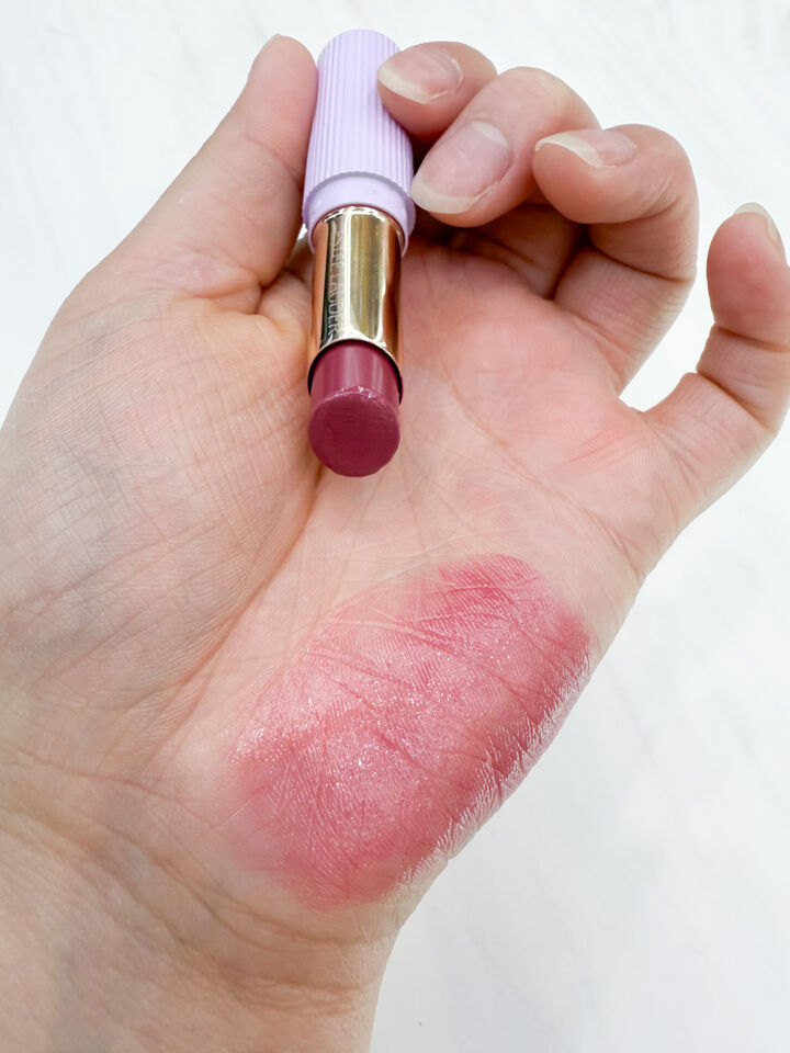 OSAJI,雅詩蘭黛,潤唇膏,彩妝,限量。（圖／記者李薇攝、品牌提供）