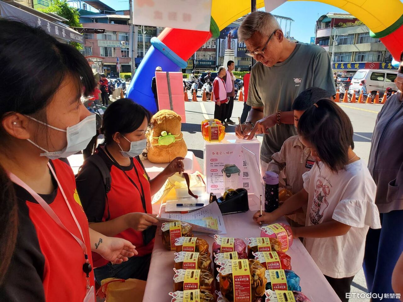 炫寬家園新院區籌建15年...A棟年底將完工　小豬撲滿回娘家助建
