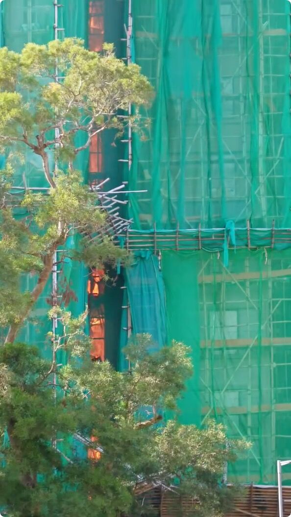 ▲▼宏福苑疑似最先起火點影片瘋傳。（圖／翻攝Thraeds）