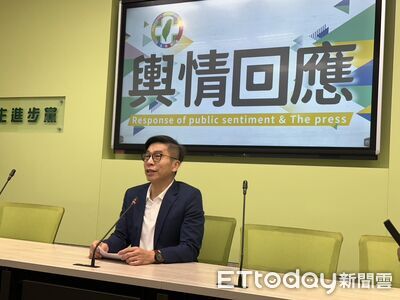 黃國昌合影高市早苗桌子　綠黨團：繼承柯文哲！跟桌牌合照很有經驗