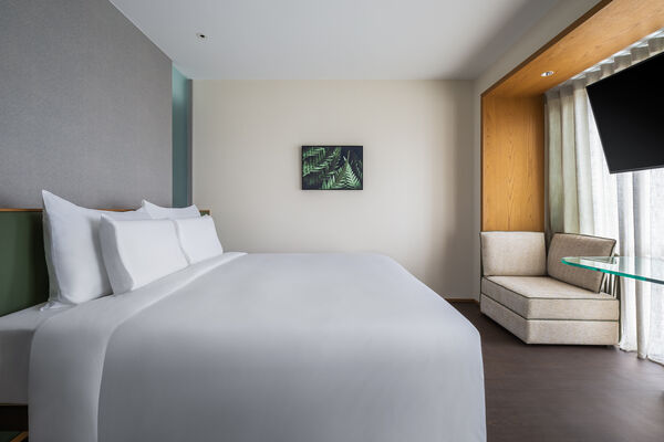 ▲寒居酒店燁鴞客房及住房贈禮。（圖／業者提供）