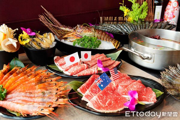 ▲新馬辣跨年場祭出美日澳和牛及野生大龍蝦滿足饕客。（圖／馬辣集團提供）