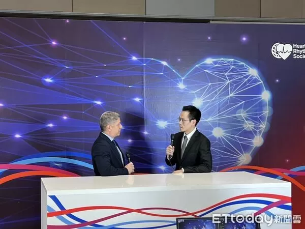 ▲麻豆新樓醫院蘇柏學醫師於 APHRS 2025 發表 Late-Breaking Trial，研究成果備受國際關注。（圖／記者林東良翻攝，下同）