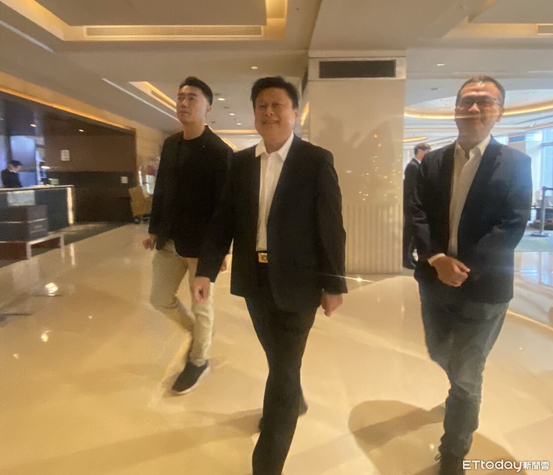 李乾龍與藍委餐敘！　傅崐萁曝談3內容：國民黨鐵板一塊