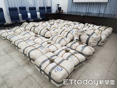 快艇藏14億大麻露餡！船長急海拋474公斤毒品　5人遭起訴