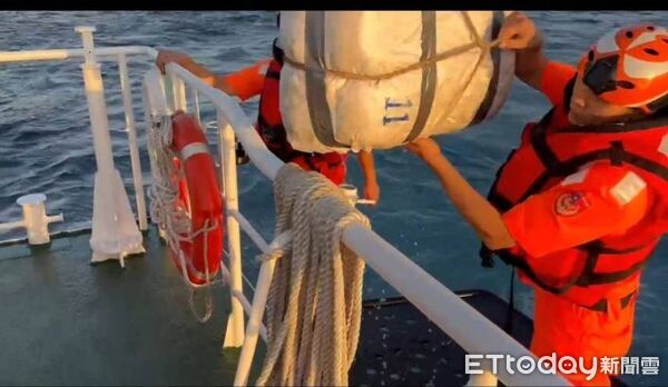 ▲▼澎湖查緝隊查獲474公斤大麻。（圖／記者陳洋翻攝