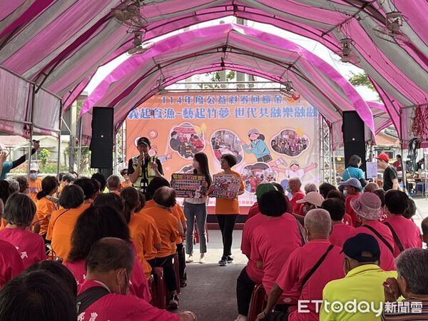 ▲▼  全民普發現金詐騙陷阱現形　布袋警深入社區教導民眾識破詐術   。（圖／布袋分局提供）