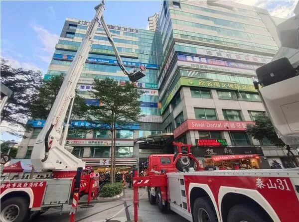 ▲新北市府執行高樓火災搶救演練。（圖／新北市府提供）