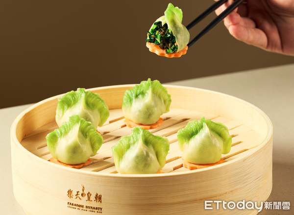 ▲鮮蝦空氣春捲。（圖／樂天皇朝提供）