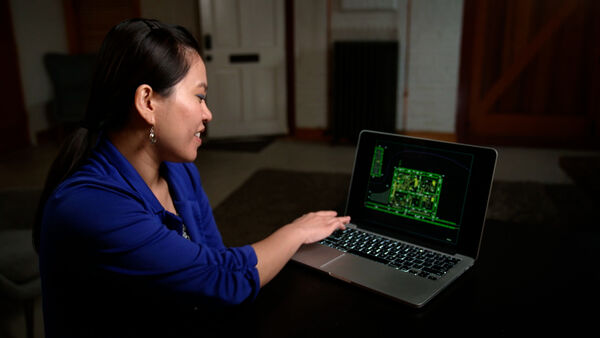 ▲《公視主題之夜SHOW》播出半島電視台調查紀錄片《黑金詐騙網》。（圖／公視提供）