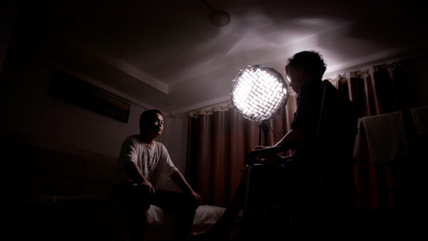 ▲《公視主題之夜SHOW》播出半島電視台調查紀錄片《黑金詐騙網》。（圖／公視提供）